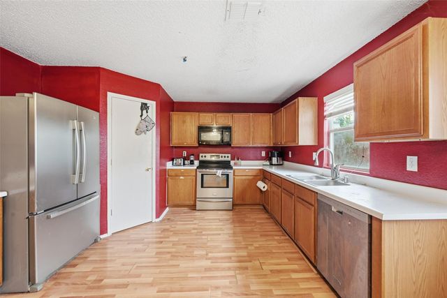 2333 Avalon Creek Way, Mckinney, TX 75071