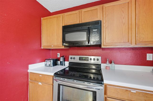 2333 Avalon Creek Way, Mckinney, TX 75071