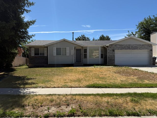 9892 S ROSEBORO RD, Sandy, UT 84092