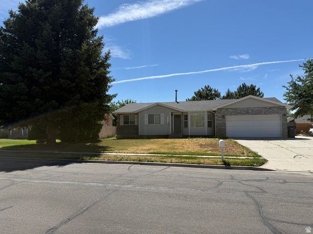 9892 S ROSEBORO RD, Sandy, UT 84092