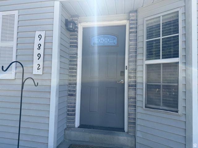 9892 S ROSEBORO RD, Sandy, UT 84092