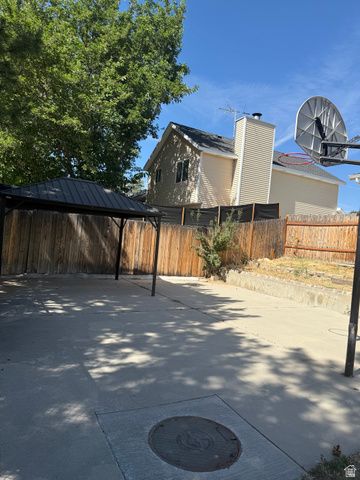 9892 S ROSEBORO RD, Sandy, UT 84092