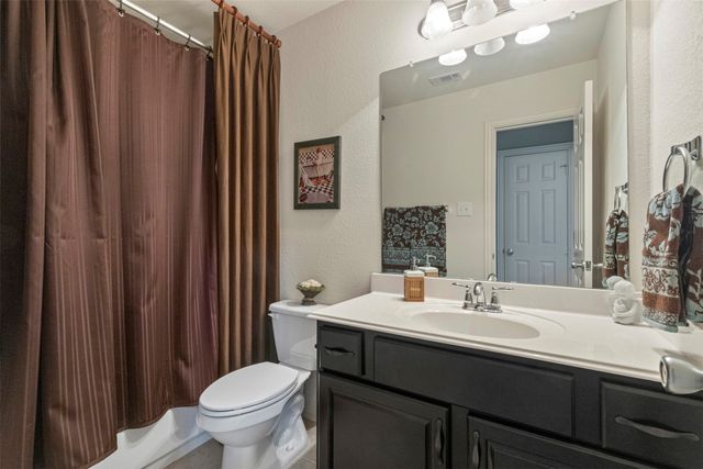8012 Vista Creek Lane, Sachse, TX 75048