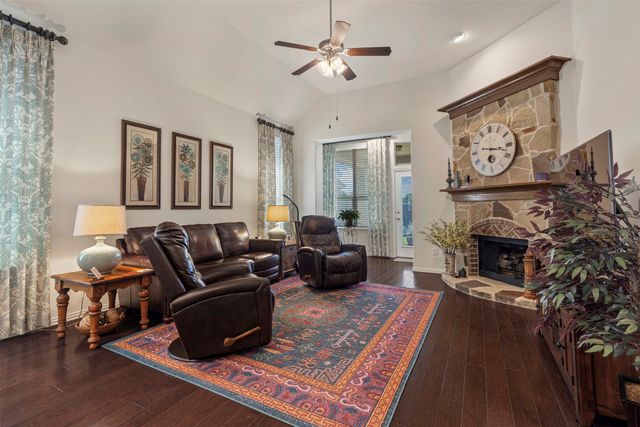 8012 Vista Creek Lane, Sachse, TX 75048