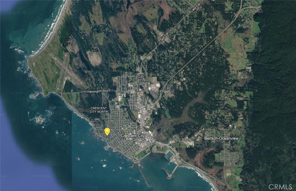 Image 11 of property listing at 380 Del Monte Street, Crescent City, CA 95531