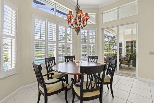 2225 SW Oakhill Way, Palm City, FL 34990