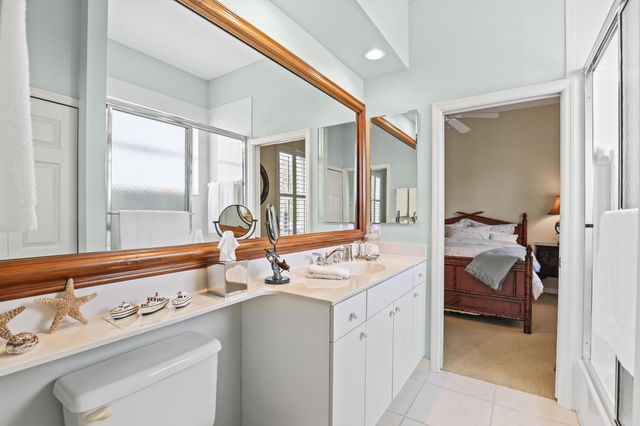 2225 SW Oakhill Way, Palm City, FL 34990