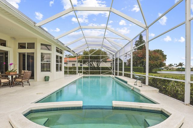 2225 SW Oakhill Way, Palm City, FL 34990