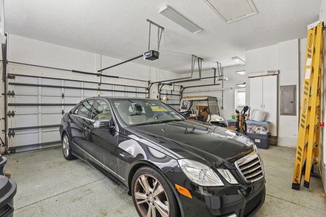 2225 SW Oakhill Way, Palm City, FL 34990