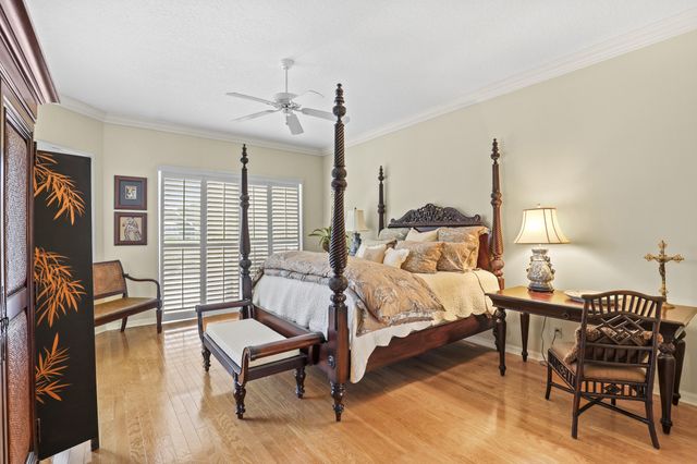 2225 SW Oakhill Way, Palm City, FL 34990