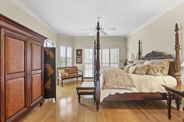 2225 SW Oakhill Way, Palm City, FL 34990