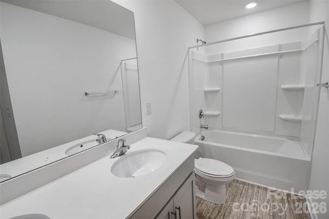 2038 Pippen Avenue, Charlotte, NC 28215