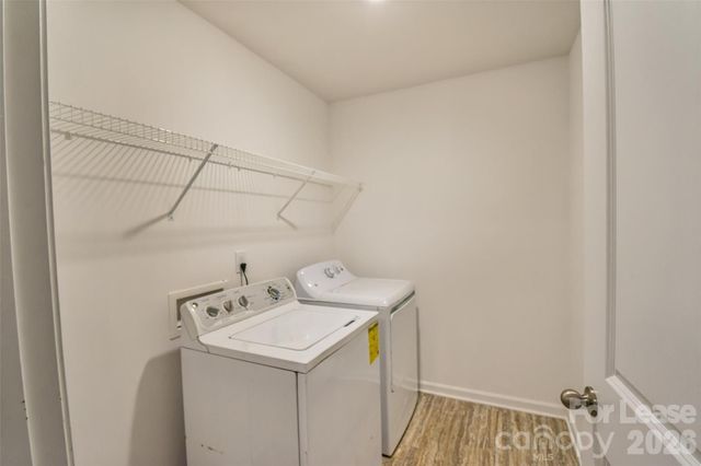 2038 Pippen Avenue, Charlotte, NC 28215