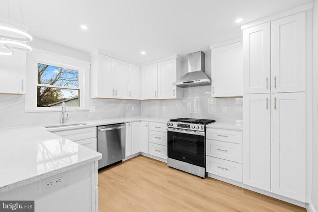 520 FAIRVIEW AVE, Hammonton, NJ 08037