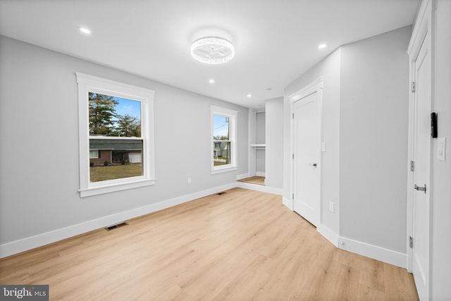 520 FAIRVIEW AVE, Hammonton, NJ 08037