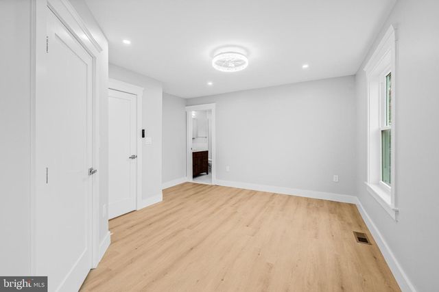 520 FAIRVIEW AVE, Hammonton, NJ 08037