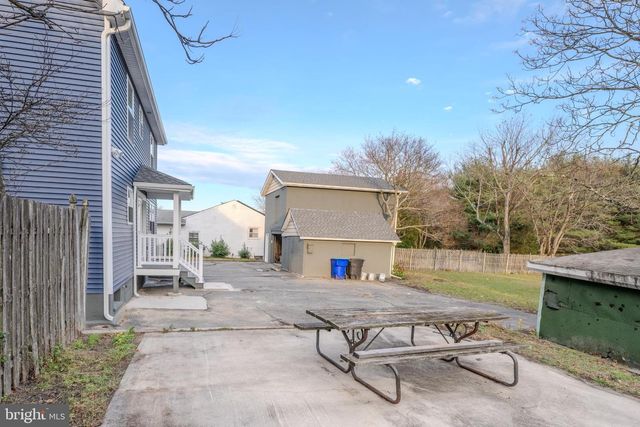 520 FAIRVIEW AVE, Hammonton, NJ 08037