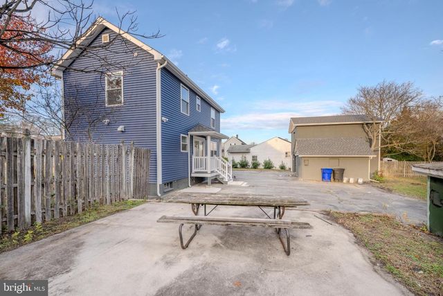 520 FAIRVIEW AVE, Hammonton, NJ 08037