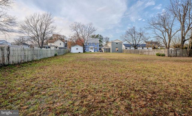 520 FAIRVIEW AVE, Hammonton, NJ 08037