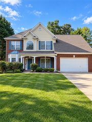 4881 Arcado Road SW, Lilburn, GA 30047