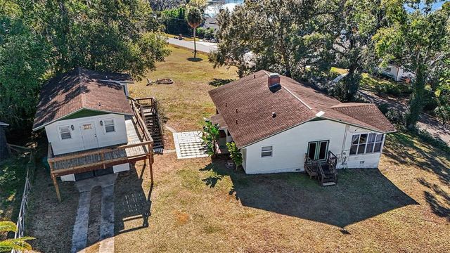 1725 HAMILTON STREET N, Eustis, FL 32726