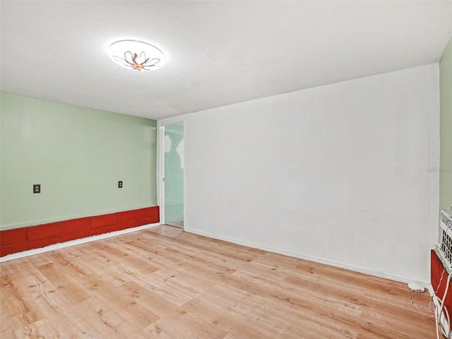 1725 HAMILTON STREET N, Eustis, FL 32726