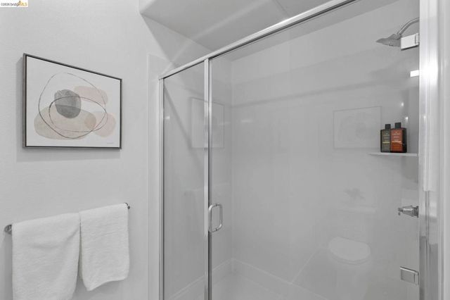 500 Somi Ct 307, Hayward, CA 94544