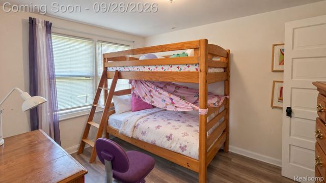 7542 Meadow Avenue, Warren, MI 48091