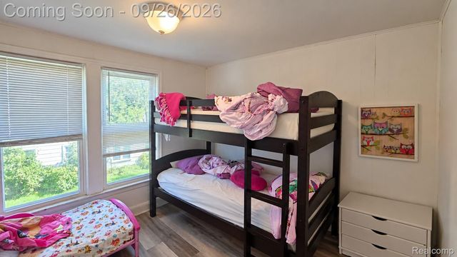 7542 Meadow Avenue, Warren, MI 48091