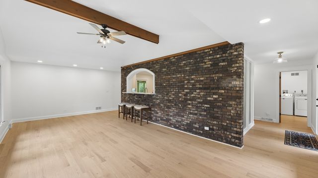 28W521 Purnell Road, West Chicago, IL 60185