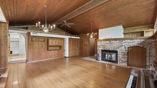 28W521 Purnell Road, West Chicago, IL 60185