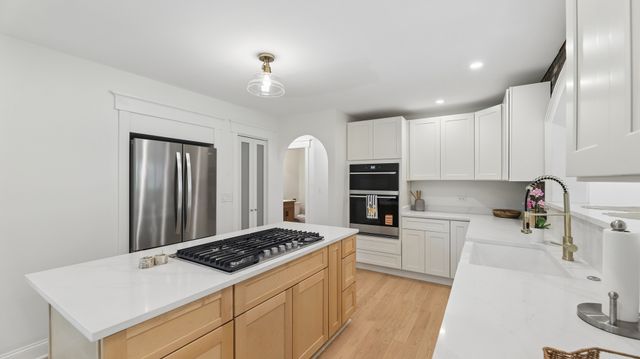 28W521 Purnell Road, West Chicago, IL 60185