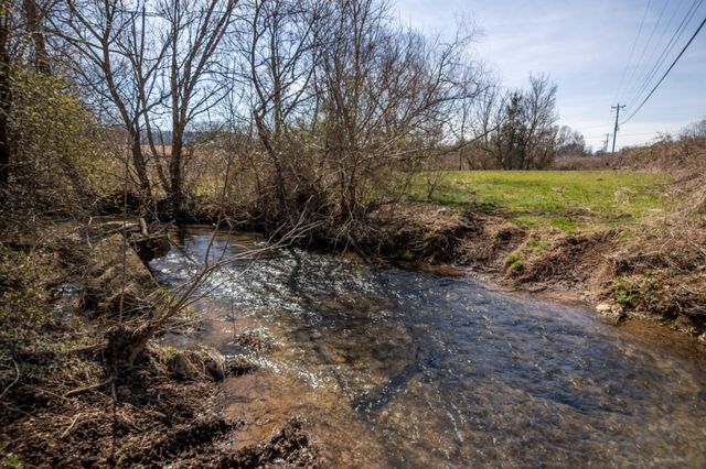 1771 Cornersville Hwy, Lewisburg, TN 37091