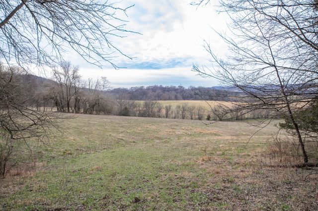 1771 Cornersville Hwy, Lewisburg, TN 37091