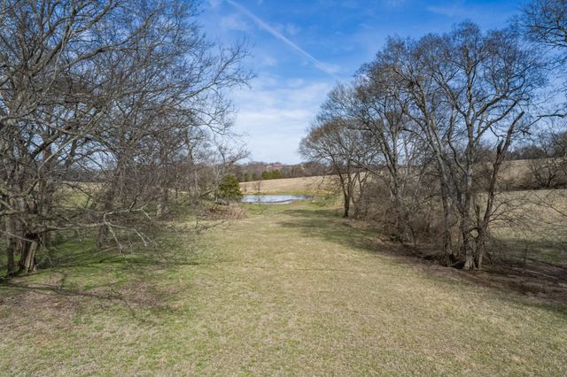 1771 Cornersville Hwy, Lewisburg, TN 37091