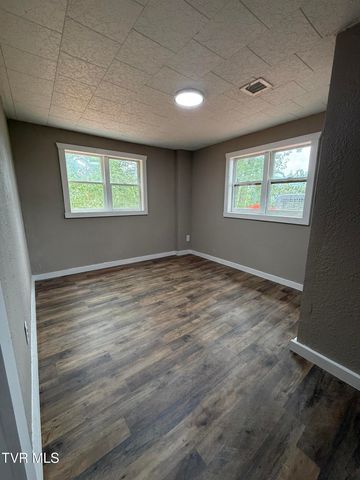 426 War Valley Road, Church Hill, TN 37642