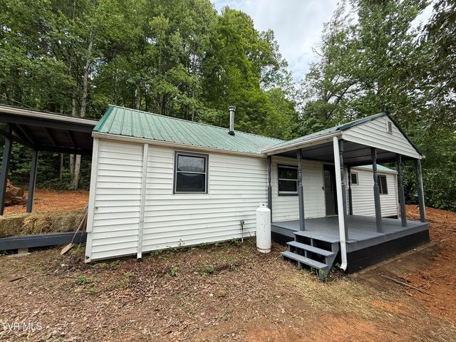 426 War Valley Road, Church Hill, TN 37642