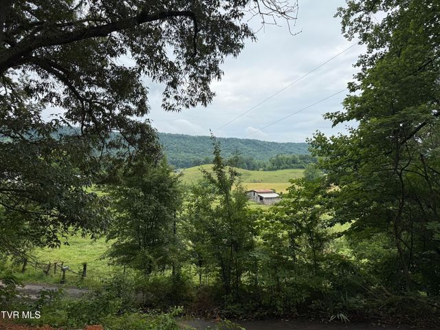 426 War Valley Road, Church Hill, TN 37642