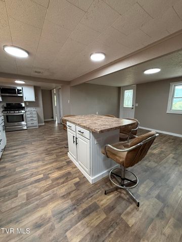 426 War Valley Road, Church Hill, TN 37642