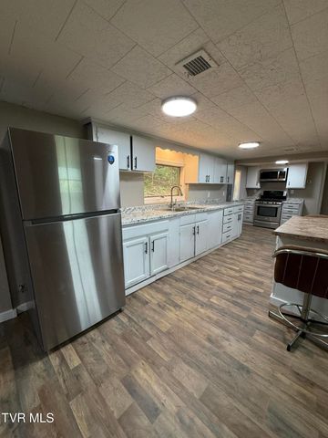 426 War Valley Road, Church Hill, TN 37642