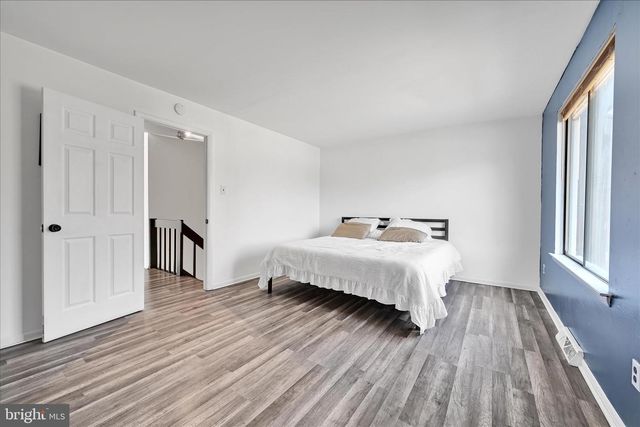 31-1 WISTER, Reading, PA 19606