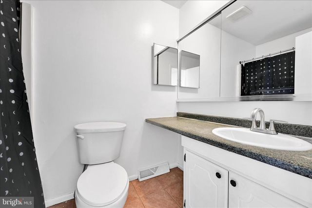 31-1 WISTER, Reading, PA 19606