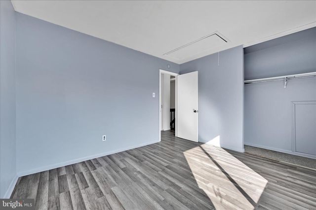 31-1 WISTER, Reading, PA 19606