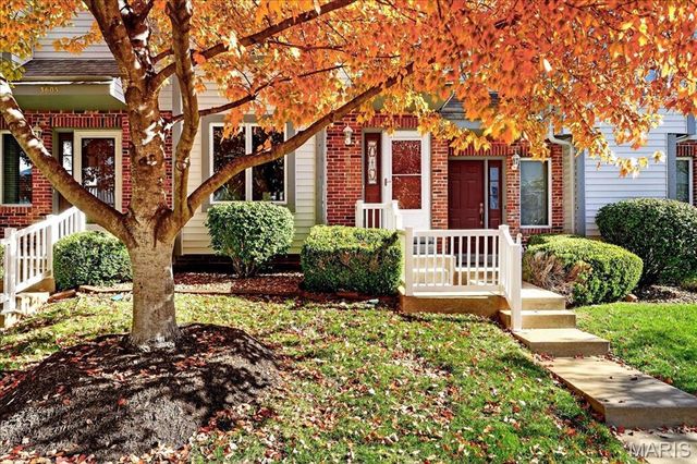 3604 Sherman Park Drive 7D, St Charles, MO 63303