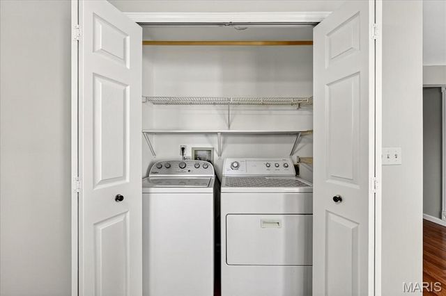 3604 Sherman Park Drive 7D, St Charles, MO 63303