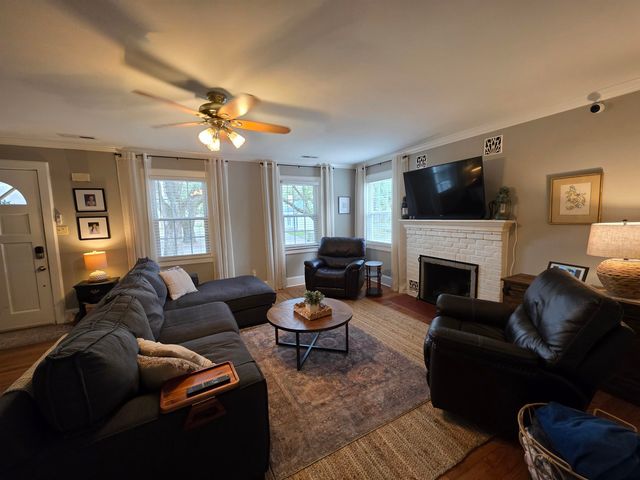 616 Marshview Ln., Georgetown, SC 29440