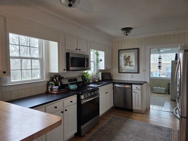 616 Marshview Ln., Georgetown, SC 29440