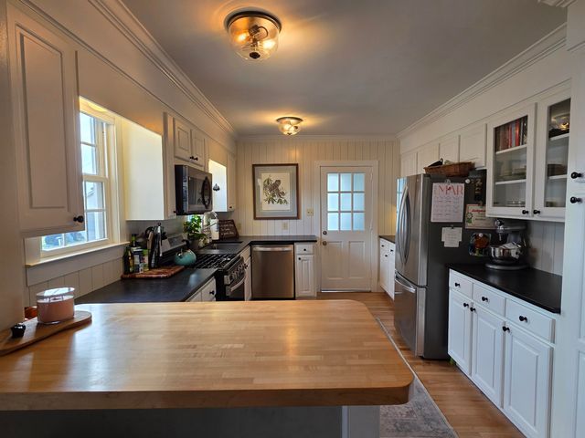 616 Marshview Ln., Georgetown, SC 29440