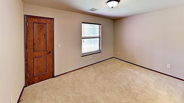 1725 NW 185th Street, Edmond, OK 73012