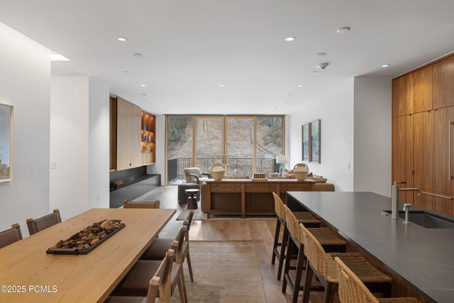 3267 W Deer Hollow Road 2402, Park City, UT 84060